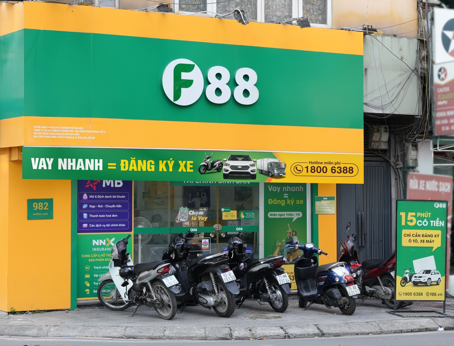 phong-giao-dich-6-1780980925.jpg