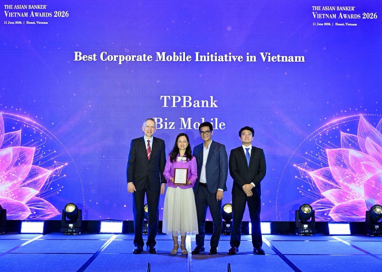 lap-hattrick-tai-the-asian-banker-2026-dau-an-cong-nghe-cua-tpbank-trong-dong-chay-kinh-te-so-4-1781172062.jpeg