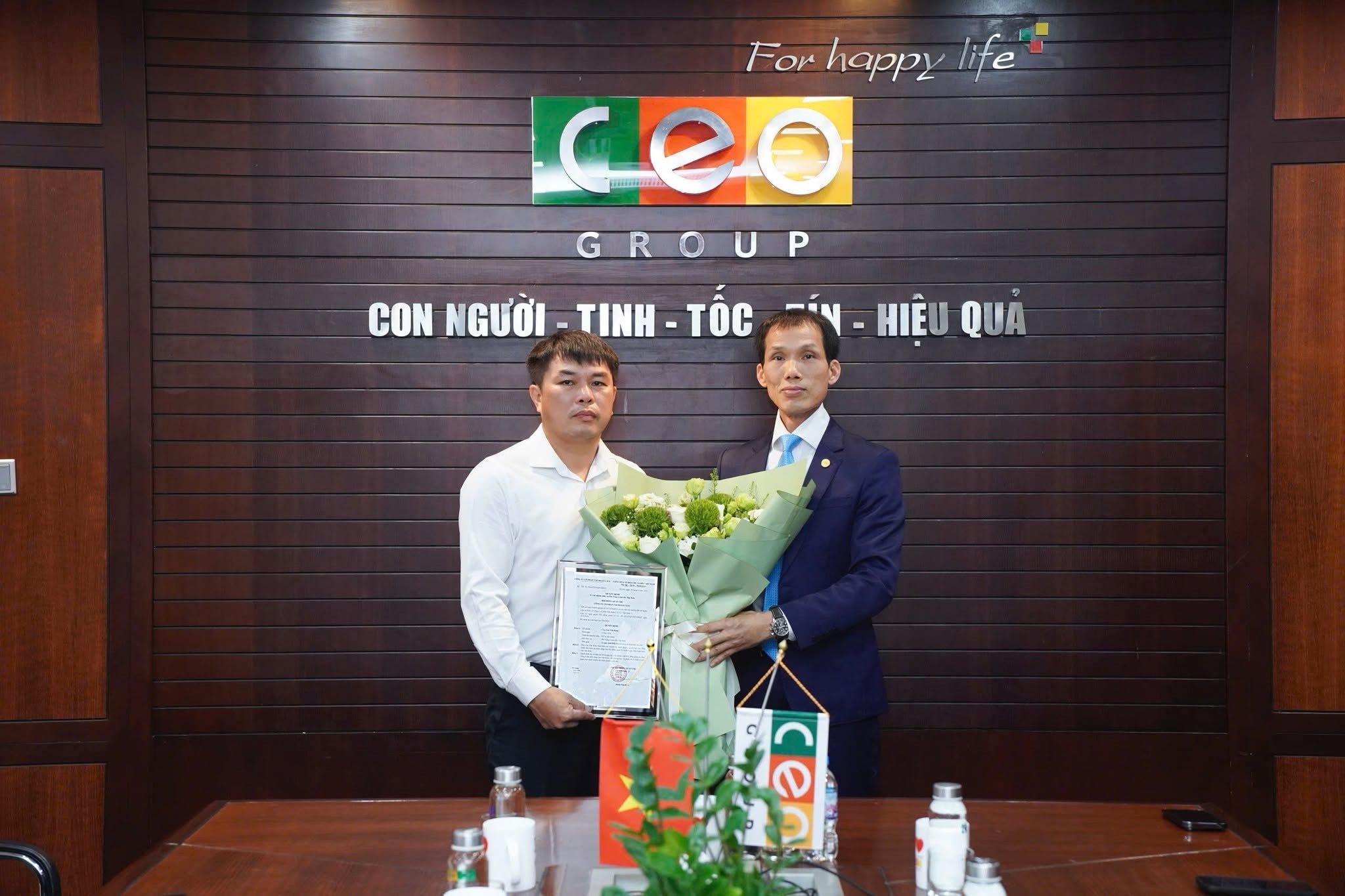 tap-doan-ceo-co-tong-giam-doc-moi-3-1782748339.jpg