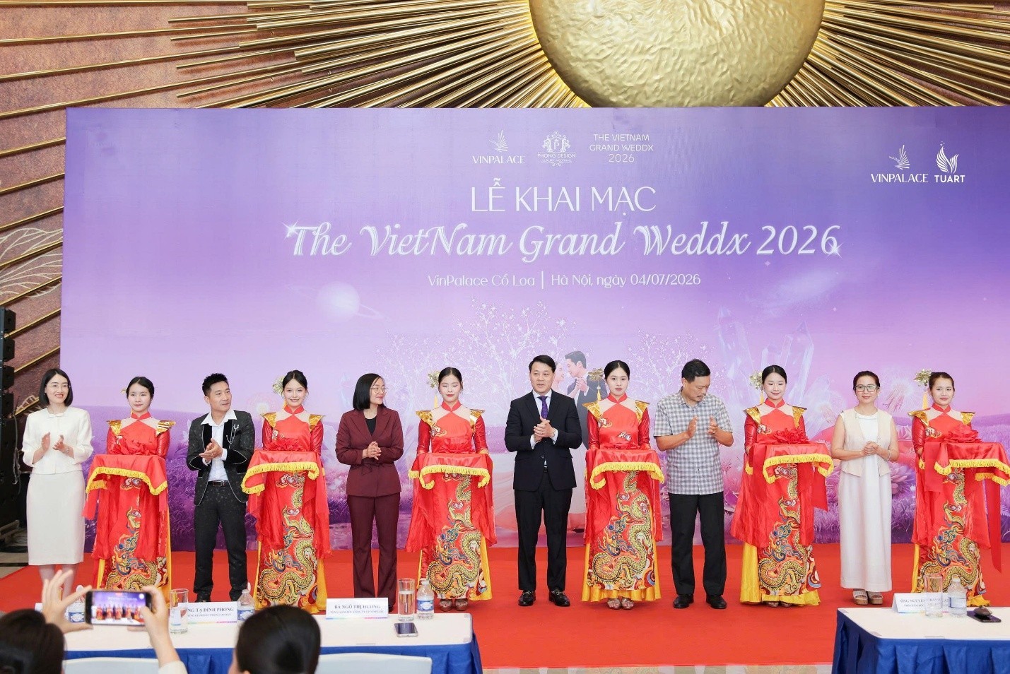 sieu-trien-lam-the-vietnam-grand-weddx-2026-khep-lai-voi-nhung-cot-moc-an-tuong-va-mo-ra-ky-nguyen-moi-cho-tuong-lai-nganh-cuoi-viet-nam-5-1783416779.jpg