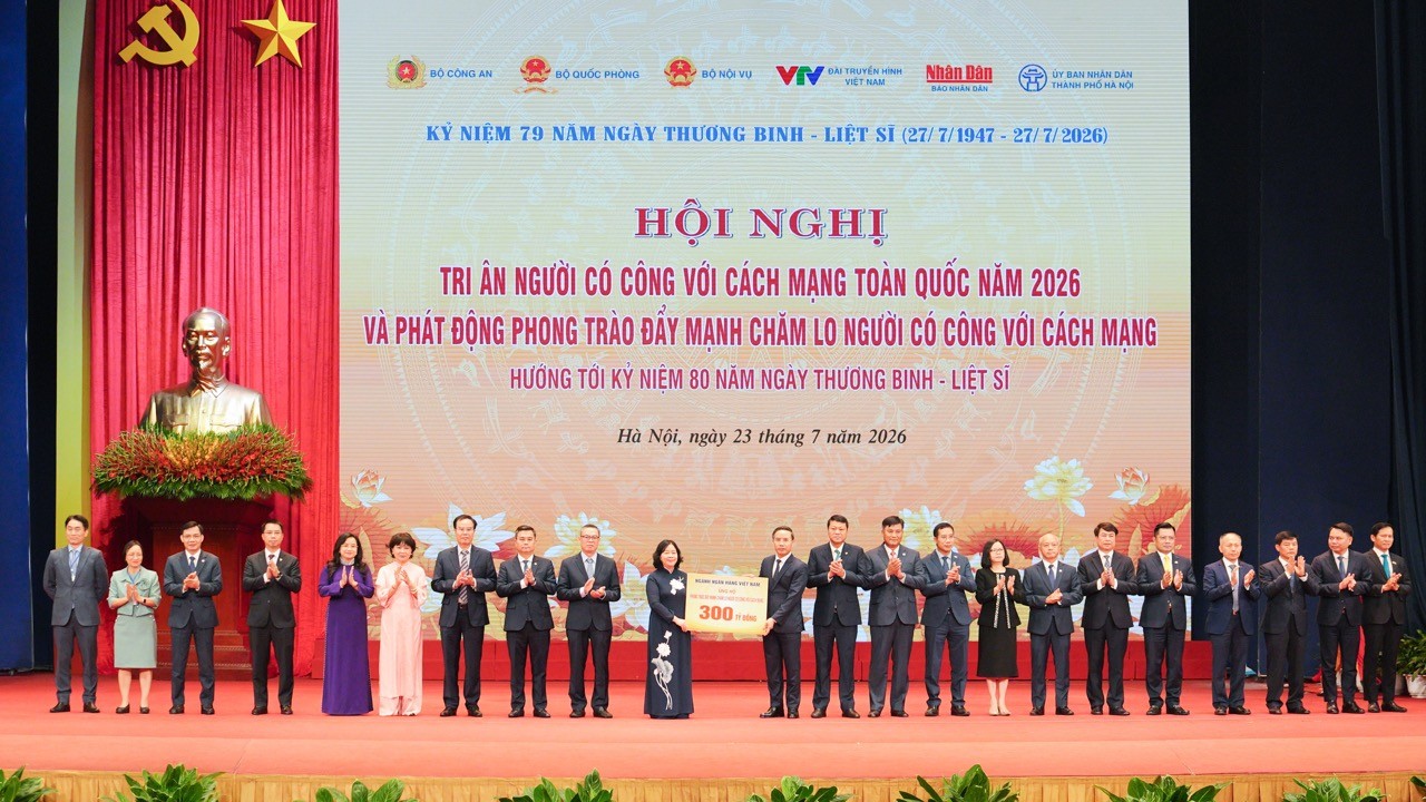 lpbank-dong-gop-15-ty-dong-cham-lo-nguoi-co-cong-noi-dai-hanh-trinh-den-on-dap-nghia-3-lon-1784868604.jpeg
