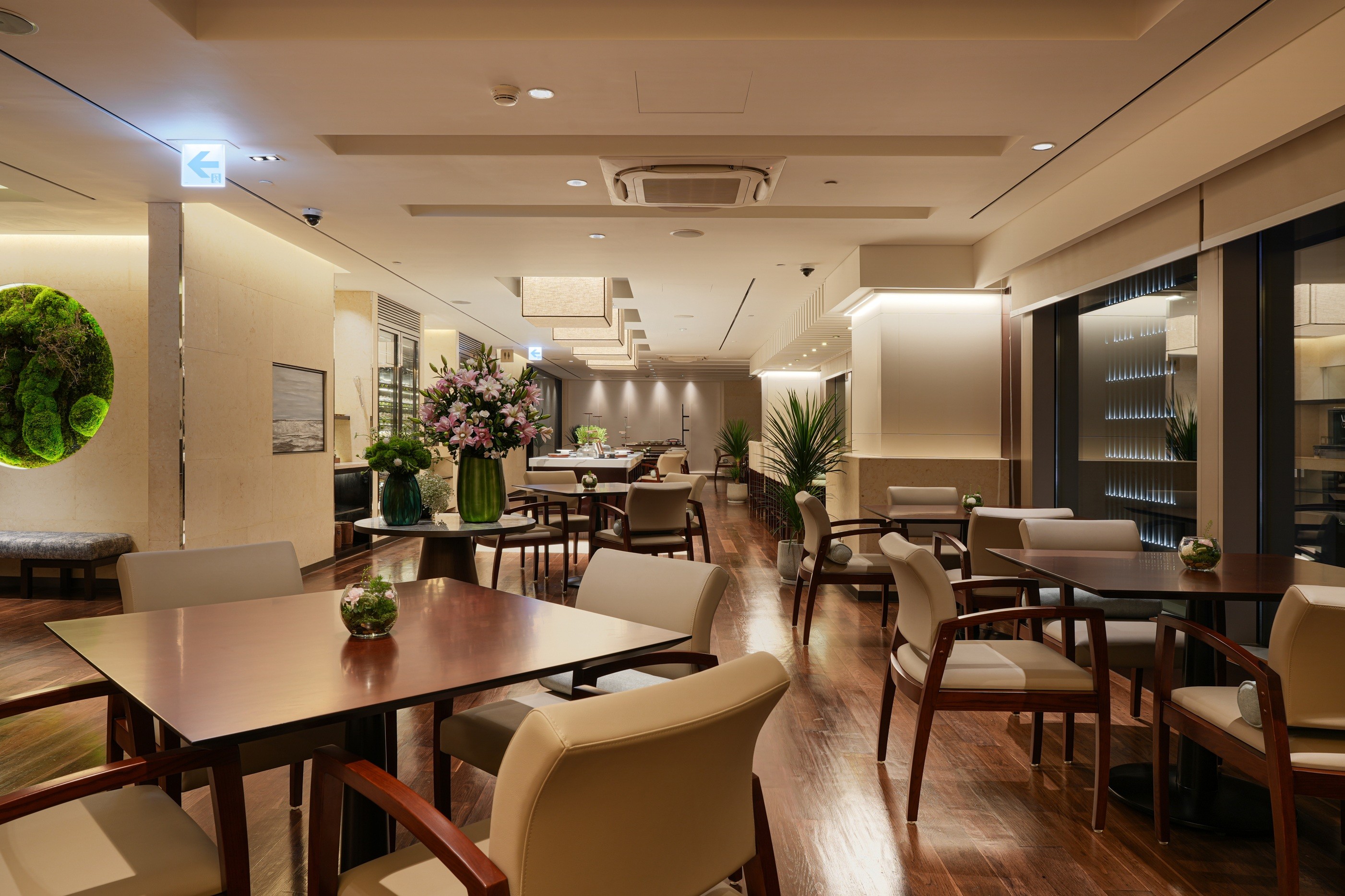 khong-gian-executive-lounge-1787819715.jpg