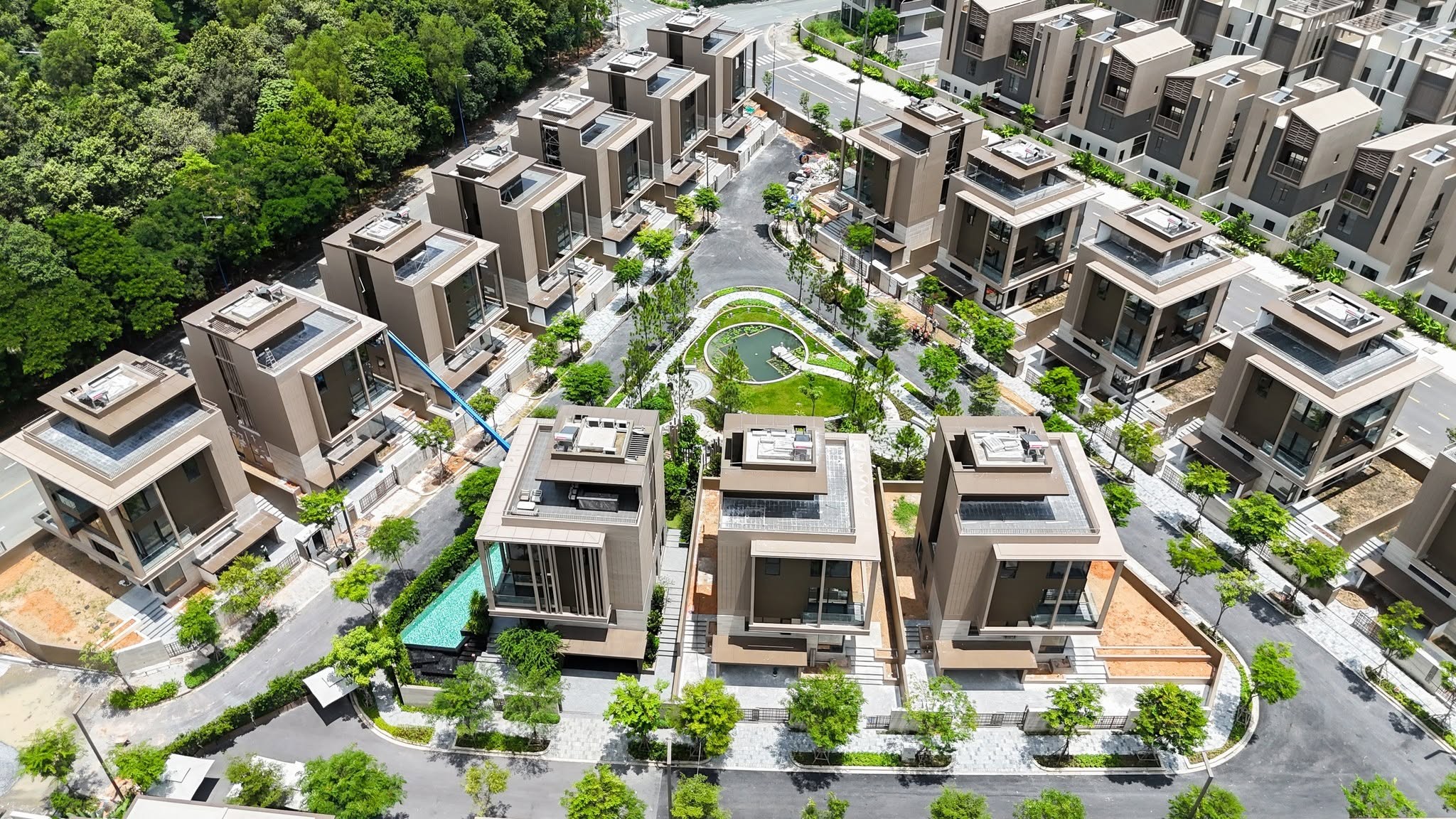 94-dinh-thu-cao-cap-orchard-mansion-ve-dich-wealthcons-da-thi-cong-462-can-tai-sycamore-12-1788584193.jpg