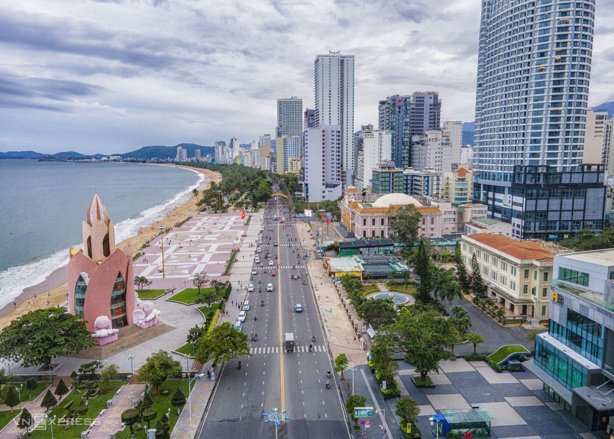 sun-group-nham-den-san-bay-van-phong-tham-vong-lon-tren-ban-do-hang-khong-1741312152.jpg