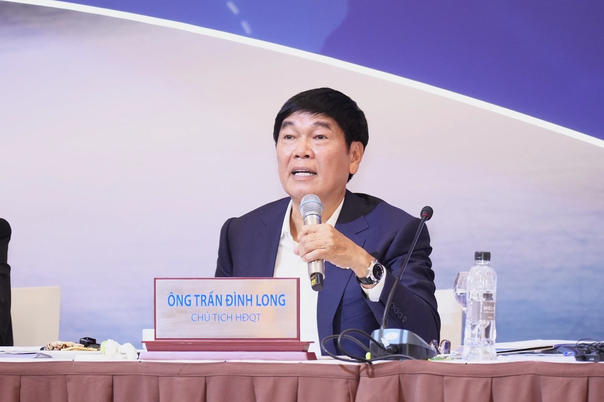 tai-san-chu-tich-tran-dinh-long-22boc-hoi22-hon-4700-ty-chi-sau-mot-tuan-1744557742.webp