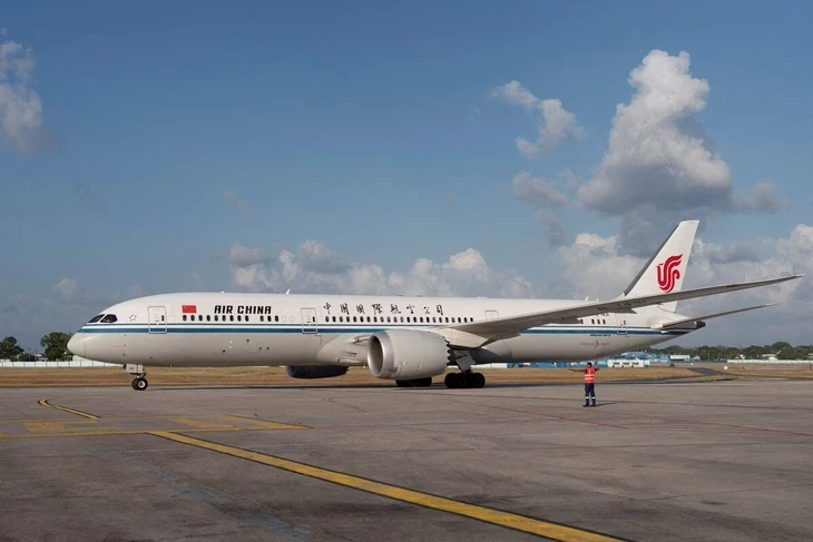 trung-quoc-cho-phep-tiep-nhan-lai-may-bay-boeing-1747212186.webp