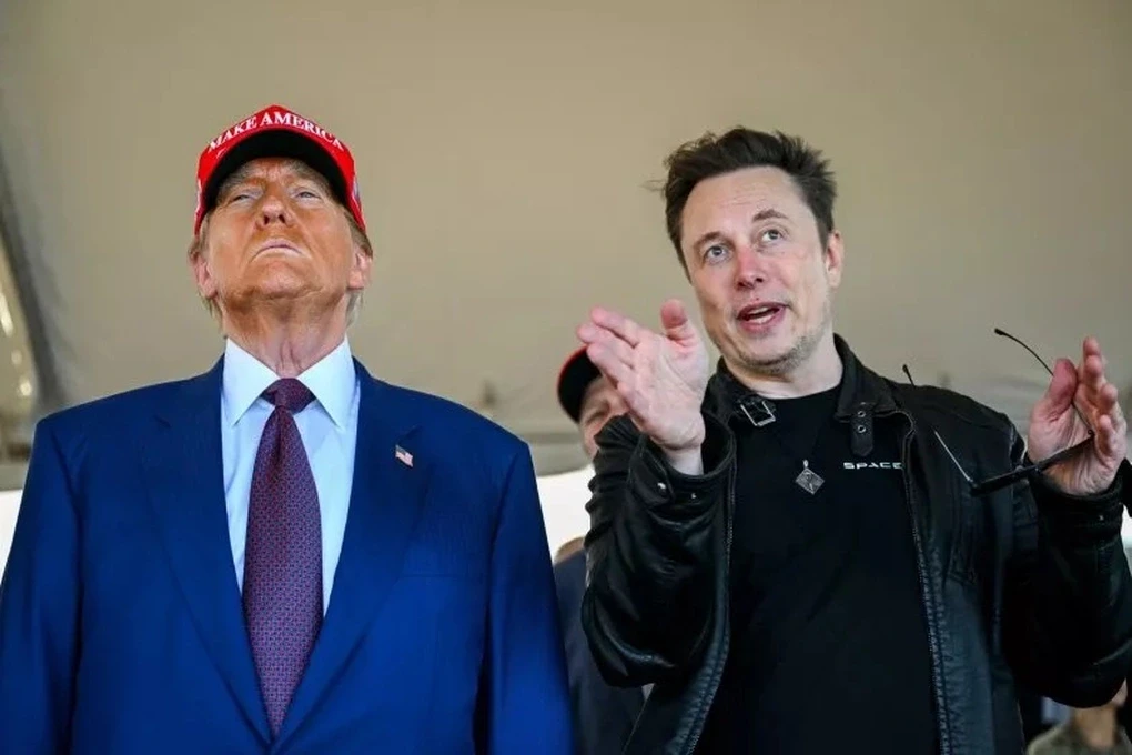elon-musk-boc-hoi-gan-100-ty-usd-sau-cang-thang-voi-ong-trump-1749178042.webp