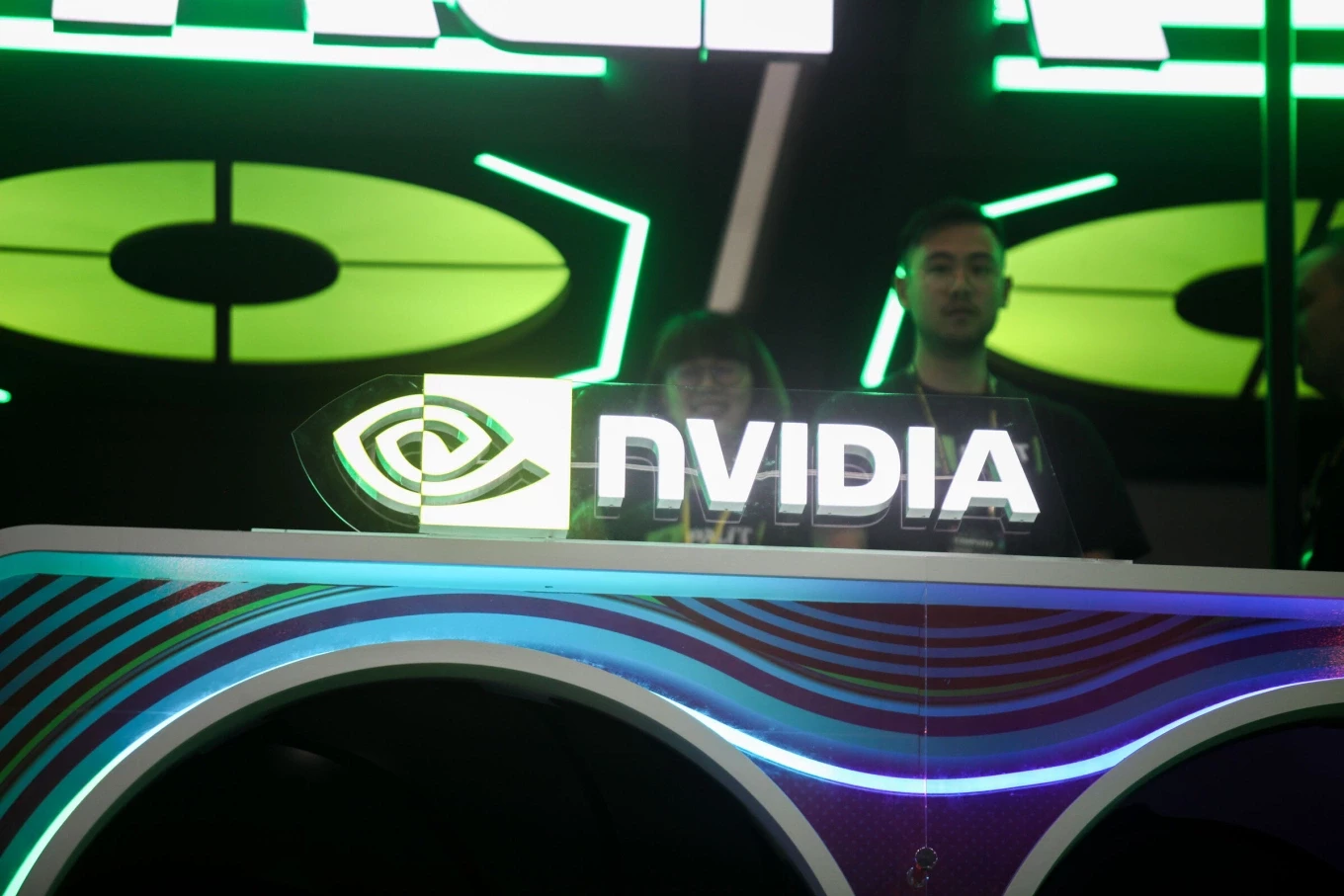 nvidia-lap-ky-luc-the-gioi-1752222824.webp