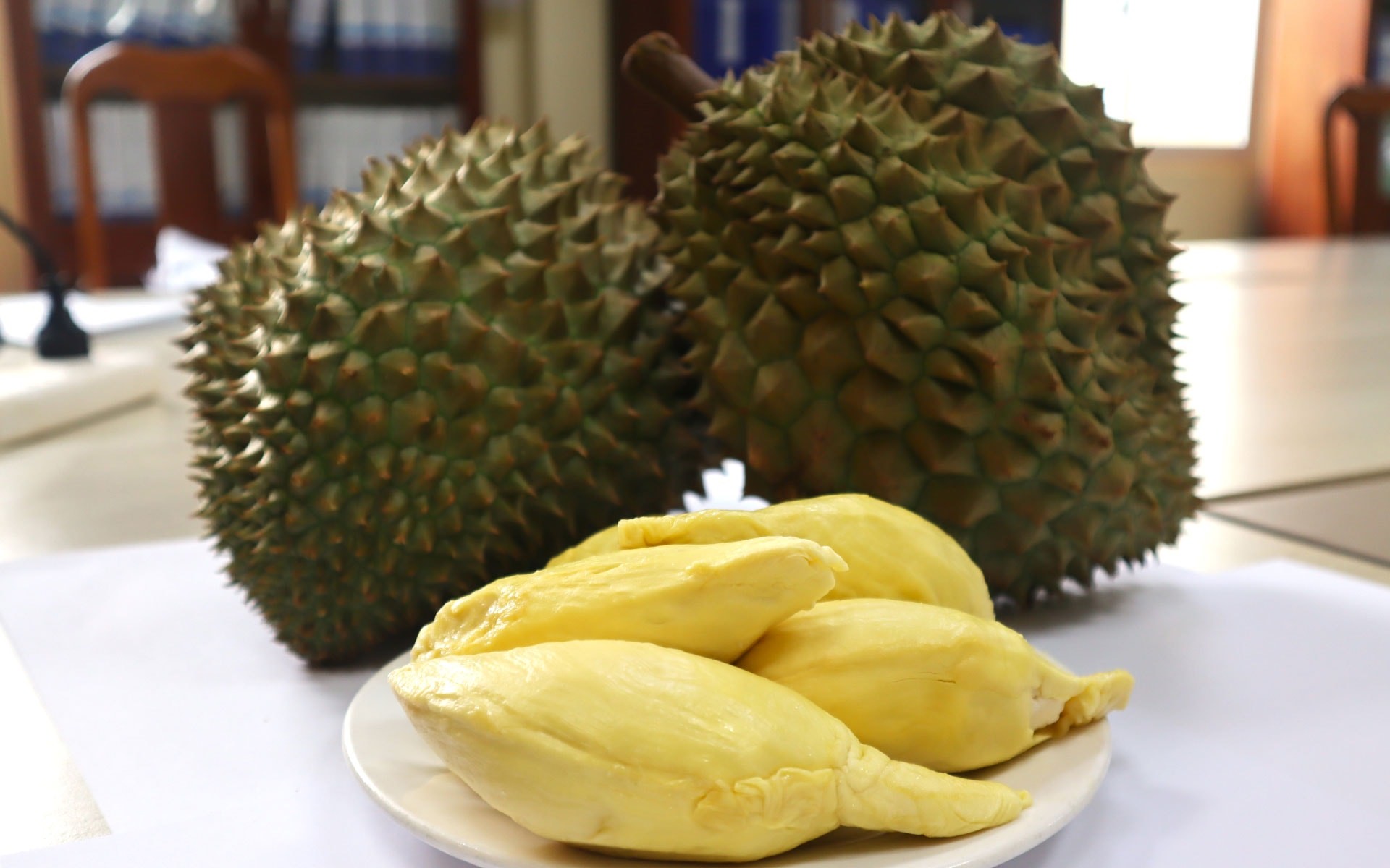 thaco-agri-dua-sau-rieng-len-ke-emart-tiep-tuc-day-manh-mang-nong-nghiep-1752831282.jpg
