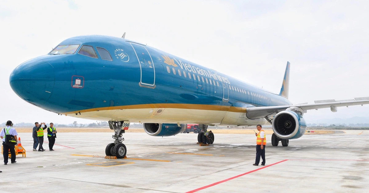 ganh-nang-tai-chinh-cua-vietnam-airlines-con-do-1754035455.webp