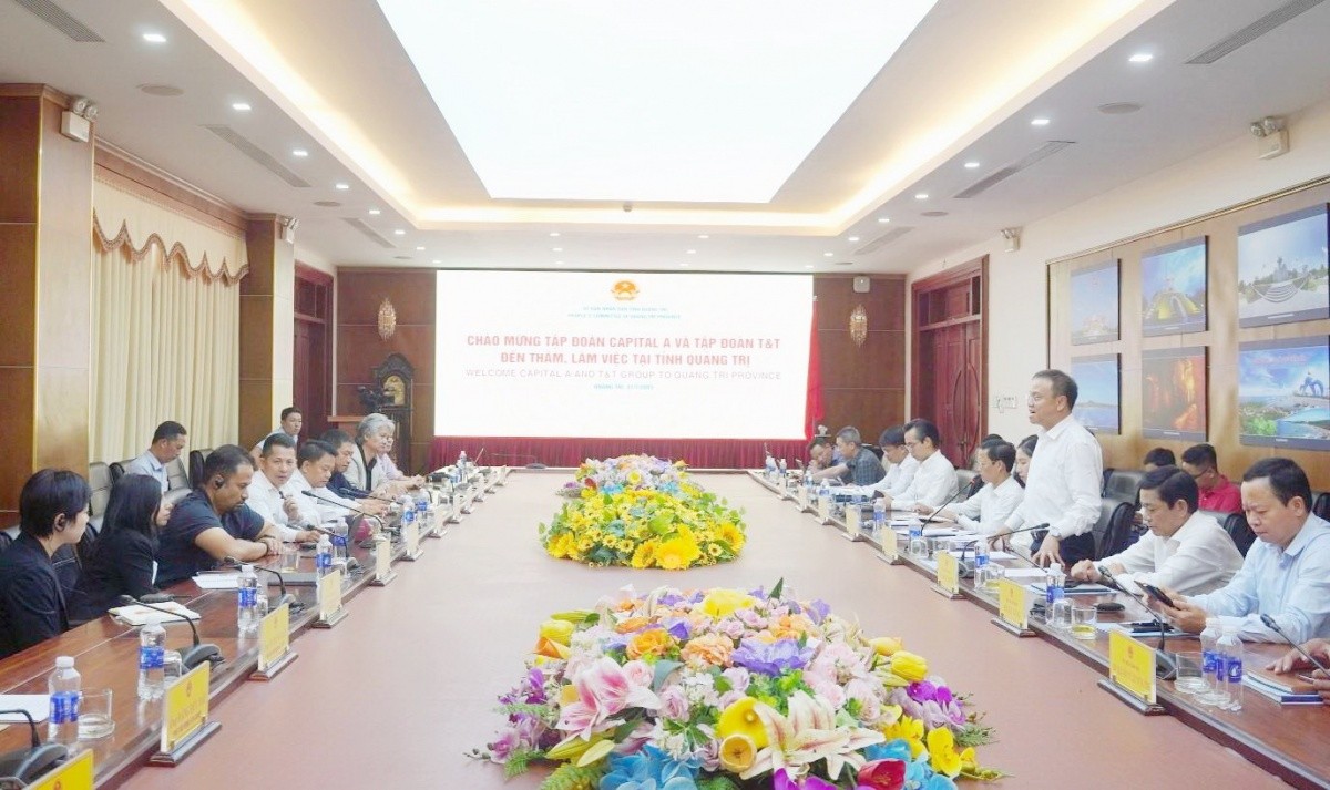 ong-lon-hang-khong-chau-a-bat-tay-tap-doan-tt-khao-sat-dau-tu-to-hop-cong-nghiep-hang-khong-tai-quang-tri-1754014042.jpg