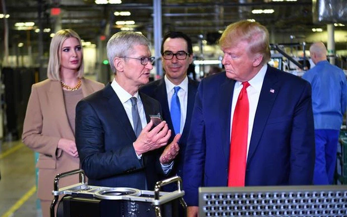 apple-chuan-bi-rot-them-100-ty-usd-vao-my-dap-tra-ap-luc-tu-ong-trump-1754530217.webp