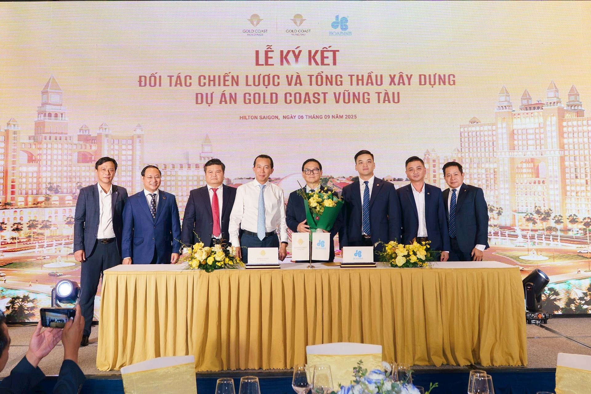 sieu-du-an-1000-ha-tai-vung-tau-hoa-binh-lam-tong-thau-thi-cong-1757326564.jpg