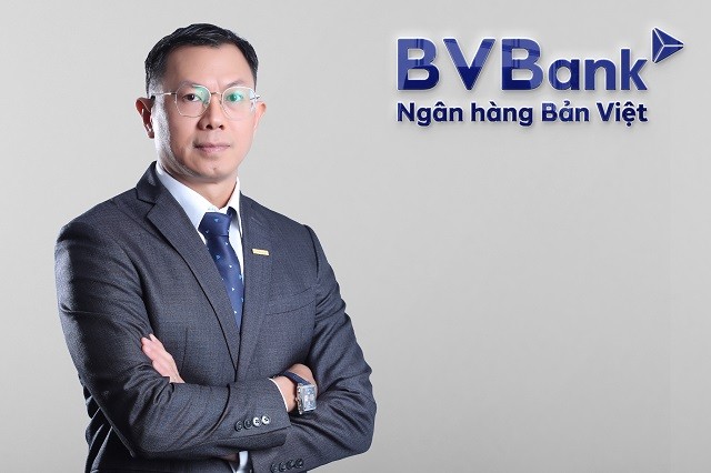 chan-dung-ong-ly-hoai-van-quyen-tong-giam-doc-bvbank-moi-duoc-bo-nhiem-1758781663.jpg