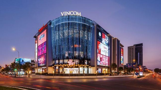 vincom-retail-nam-2022-ghi-nhan-tang-truong-an-tuong-loi-nhuan-sau-thue-vuot-ke-hoach-1675067413.jpg