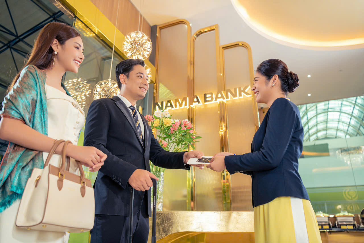 nam-a-bank-trien-khai-nhieu-chuong-trinh-khuyen-mai-trong-dip-tet-nay-1737534421.jpg