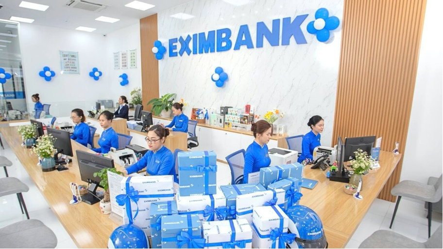 thay-gi-tu-loi-nhuan-hon-4-ngan-ty-cua-eximbank-1739243620.png