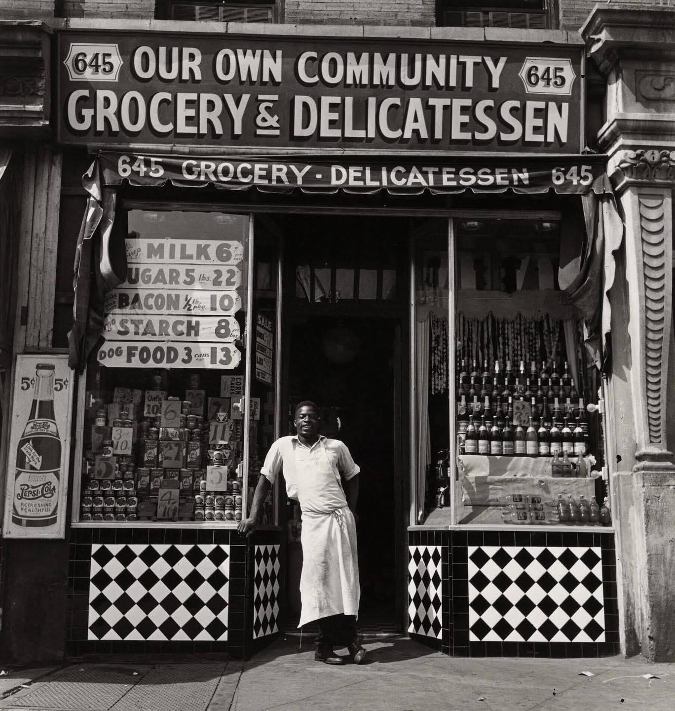 harlem-nam-1940-cau-chuyen-ve-mot-cua-tiem-nho-mang-trai-tim-cua-ca-cong-dong-1749191793.jpg