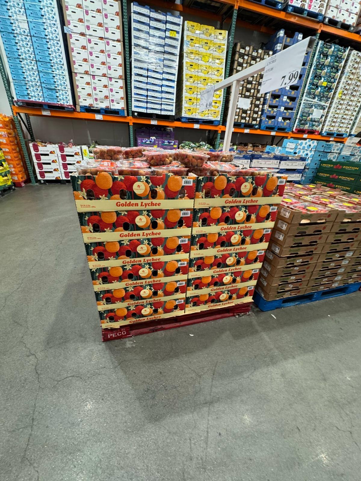 vai-thieu-viet-nam-co-mat-trong-he-thong-costco-my-1751251677.jpg