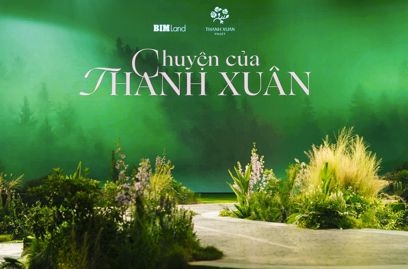 bim-land-ke-cau-chuyen-thanh-xuan-valley-bang-nghe-thuat-san-khau-1754962827.jpg