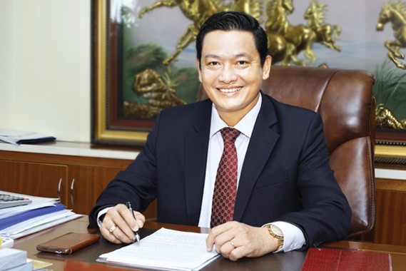chan-dung-nguoi-dung-mai-vom-thep-cho-viet-nam-tren-ban-do-the-gioi-1758871044.jpg
