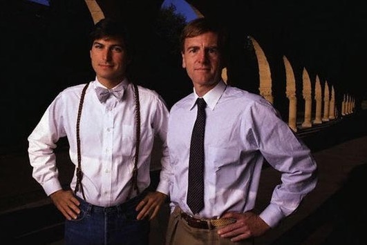 bi-sa-thai-tuoi-30-steve-jobs-bien-ngay-te-nhat-doi-thanh-khoan-dau-tu-sinh-loi-nhat-1766369513.jpg