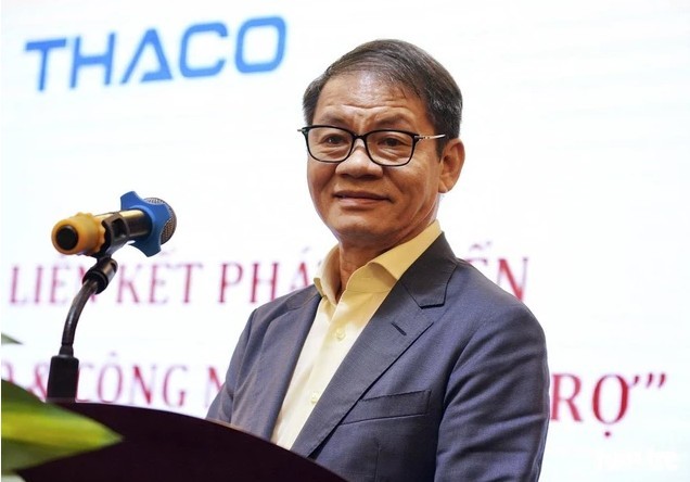 mot-ngay-truoc-khi-vingroup-rut-lui-thaco-am-tham-bom-them-10000-ty-tin-hieu-gi-tu-duong-sat-cao-toc-1766733115.jpg