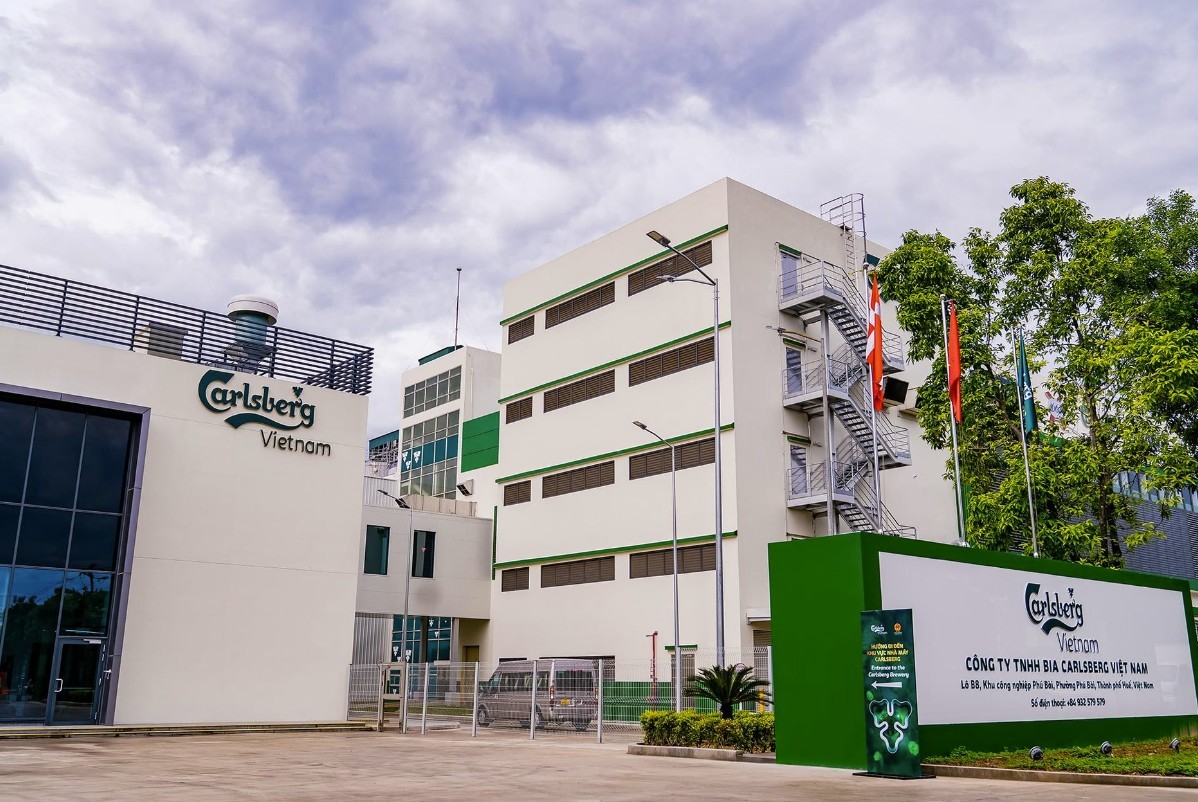 doanh-thu-hang-chuc-nghin-ty-carlsberg-viet-nam-van-chim-trong-khoan-lo-800-ty-1773375656.jpg