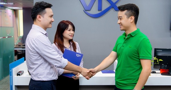 vix-1761623826.jpg