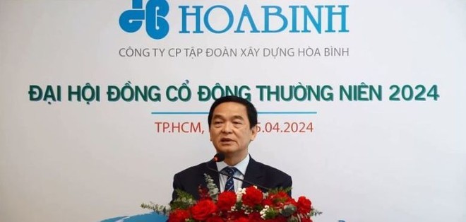 soi-99-nha-dau-tu-chiem-bao-nhieu-von-dieu-le-khi-mua-73-trieu-co-phieu-hoan-no-cua-xay-dung-hoa-binh-1715407742.jpg
