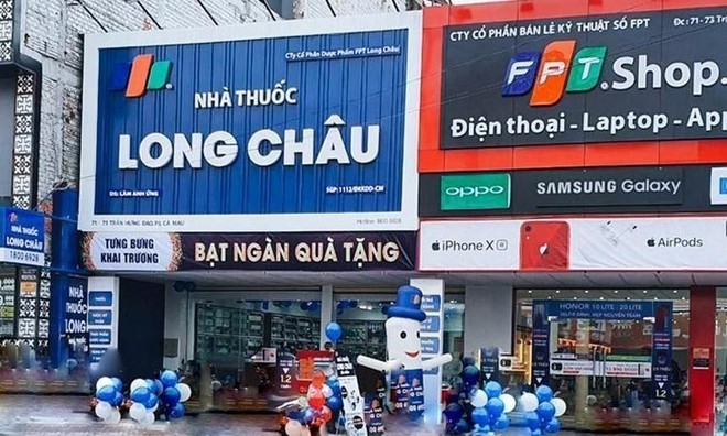 he-thong-long-chau-tang-truong-manh-nhung-khong-ganh-noi-doanh-thu-khi-chuoi-fpt-shop-cai-so-lui-1709778648.jpg