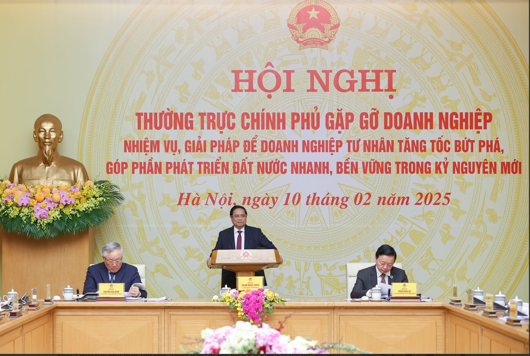 thu-tuong-da-dua-de-nghi-quan-trong-gi-toi-26-doanh-nghiep-lon-nhu-vingroup-sungroup-thaco-hoa-phat-1739162203.png