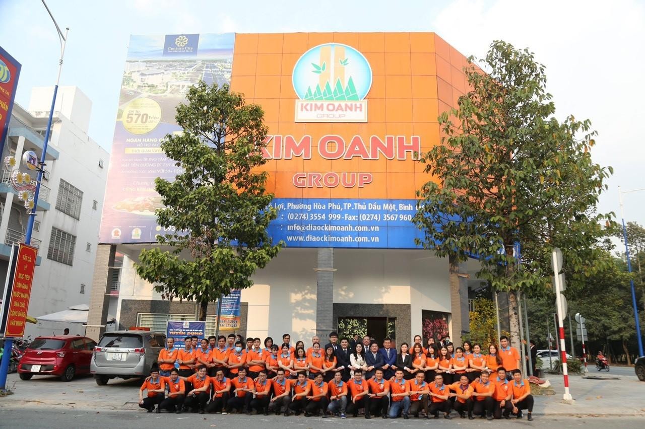 doanh-nghiep-co-bong-dang-lanh-dao-kim-oanh-group-no-thue-hon-75-ty-1746520730.jpg