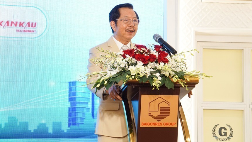 chu-tich-saigonres-muon-ban-14-von-du-thu-gan-300-ty-1749006778.jpg