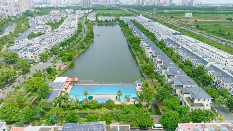 novaland-lo-tiep-quy-ii-no-tai-chinh-vuot-61800-ty-thue-dat-6700-lakeview-van-chua-xu-ly-1753842217.jpg