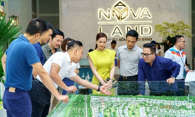 novaland-muon-phat-hanh-co-phieu-dung-de-xu-ly-no-voi-3-chu-no-lon-1754447321.jpeg