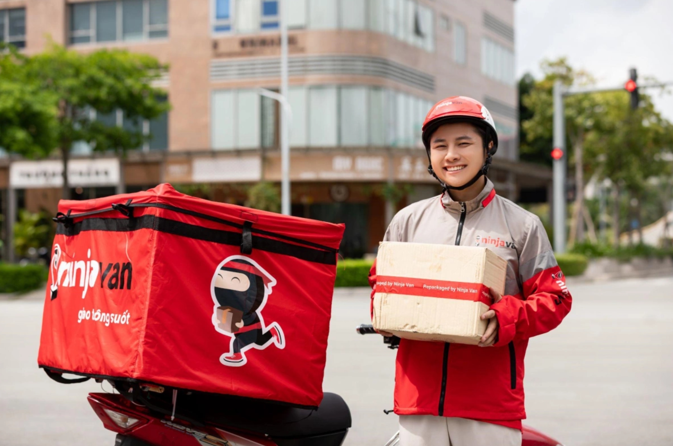 sau-10-nam-ninja-van-rut-khoi-mang-giao-nhan-nhanh-tai-viet-nam-1756965968.jpg
