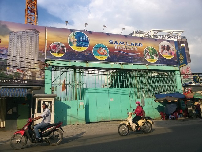 co-dong-lon-cua-samland-sld-xuat-hien-khi-bo-ra-chi-co-22-ty-1758775880.jpg