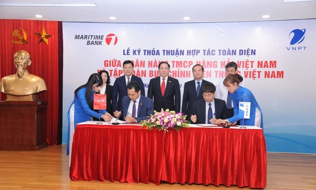 vnpt-xa-kho-hang-tram-trieu-co-phieu-msb-gia-khoi-diem-cao-chot-vot-1764212408.jpg