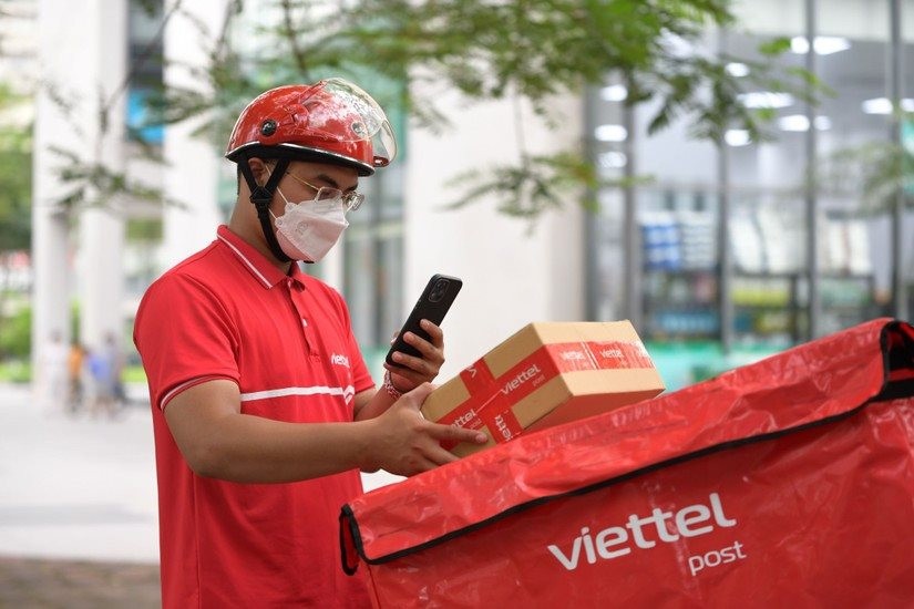 viettel-post-doanh-thu-van-tang-nhung-loi-nhuan-boc-hoi-33-vi-cuoc-dua-logistics-ngay-cang-khoc-liet-1786003927.jpg