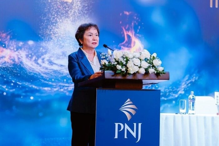 nhieu-bien-co-pnj-trieu-tap-dai-hoi-bat-thuong-2-thay-doi-lon-sap-duoc-cong-bo-1790138700.jpg