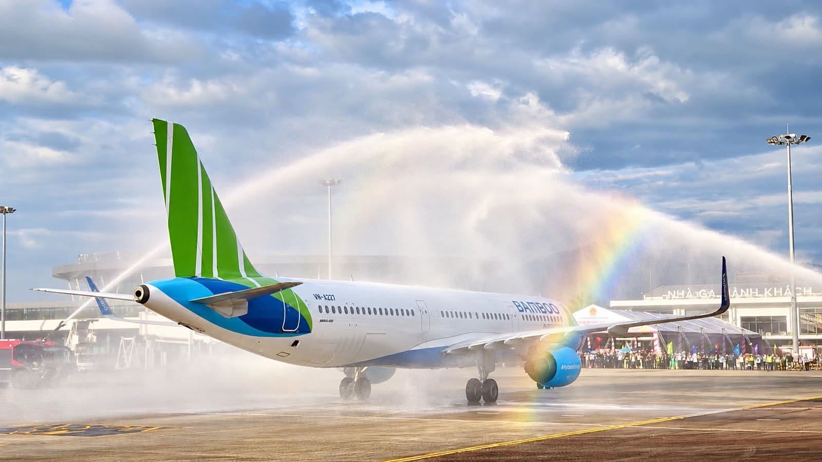 bamboo-airways-khai-truong-duong-bang-moi-ai-tra-loi-la-don-keu-cuu-cua-nguoi-lao-dong-1793319460.jpg