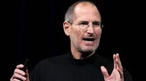 cach-steve-jobs-chon-mat-gui-vang-1690642560.jpeg