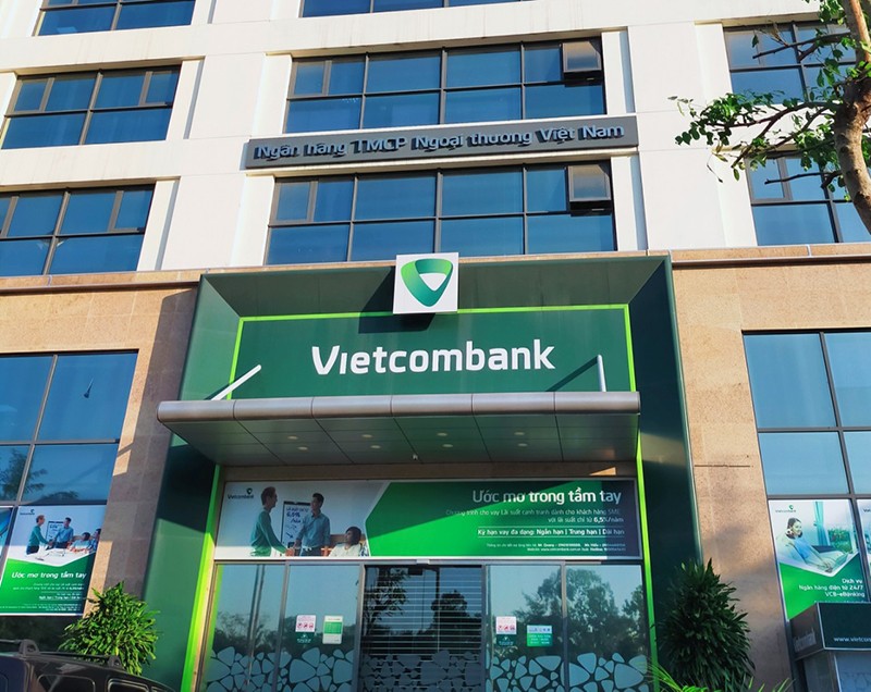 vietcombank-lai-cao-nhat-tu-truoc-toi-nay-gan-36800-ty-dong-1673327580.jpeg