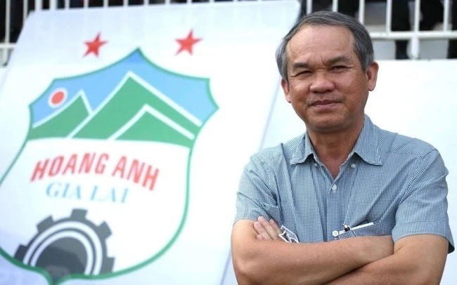 ong-doan-nguyen-thinh-em-trai-bau-duc-dang-ky-ban-sach-co-phieu-hagl-1679241259.jpeg
