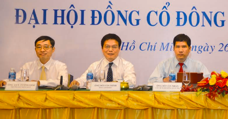 doi-ngu-lanh-dao-cua-gemadept-nha-khai-thac-cang-lon-nhat-viet-nam-la-ai-va-ho-dang-kinh-doanh-ra-sao-1680416395.png