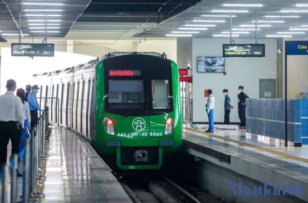 hanoi-metro-bao-lai-gan-100-ty-dong-trong-khi-2021-lo-hon-37-ty-1683628671.jpeg