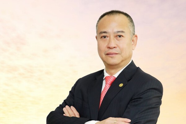 chan-dung-quyen-tong-giam-doc-moi-seabank-le-quoc-long-1690813772.jpeg