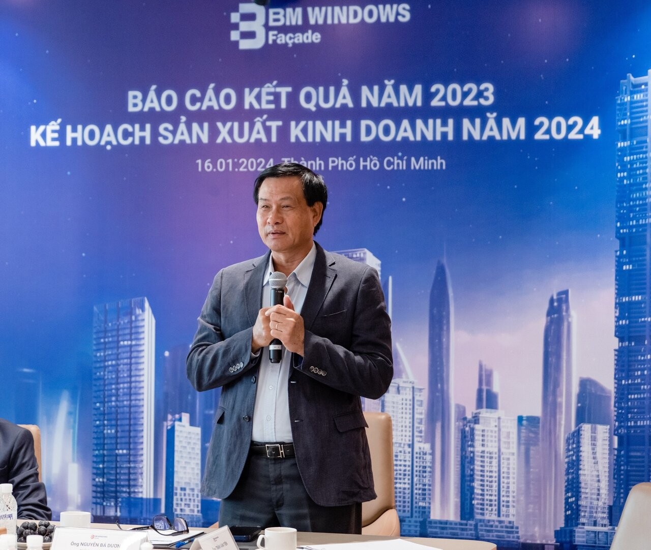 bm-windows-cua-ong-nguyen-ba-duong-thang-lon-hanh-trinh-day-gian-nan-nhung-vinh-quang-1706150757.jpg