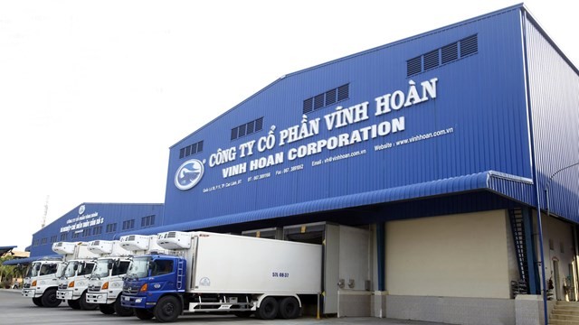 doanh-thu-giam-29-nhung-vinh-hoan-van-chi-gan-7-ty-gom-35000-m2-dat-nuoi-trong-thuy-san-1681186014.jpeg